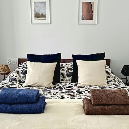 Apartament Poludniowy Z Balkonem 2 Osoby Varsó Kültér fotó